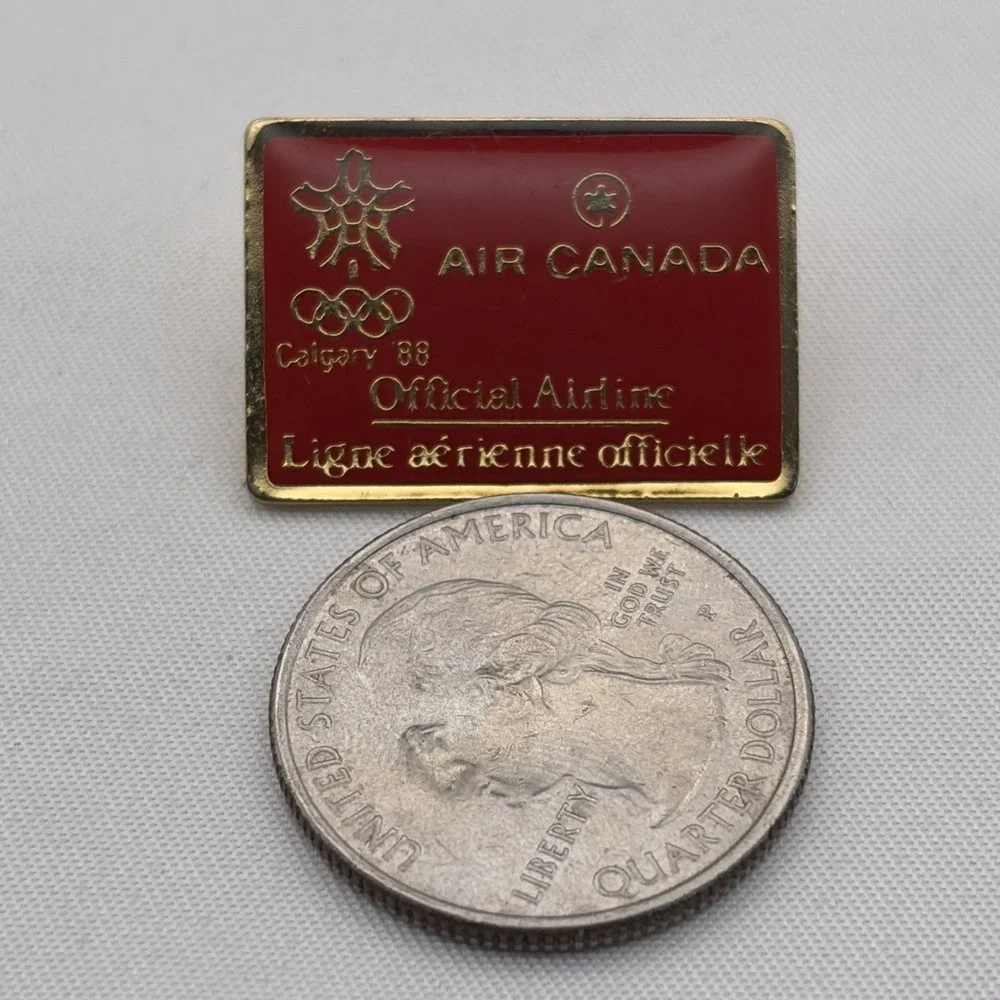 1988 Calgary Winter Olympics Air‎ Canada Official Airline Lapel Hat Pin